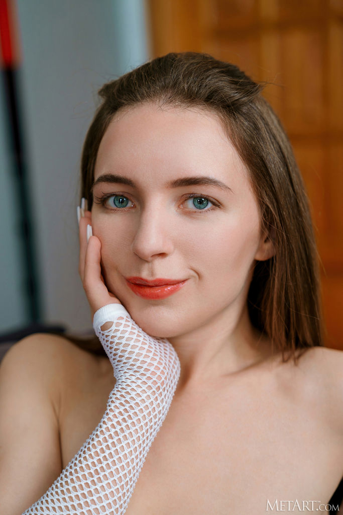 Maria Mane Confesses Her Tantalizing Stripping Routine Beneath The Ribboned Lace