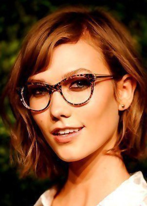 Karlie Kloss in tight jeans and other sexy clothes