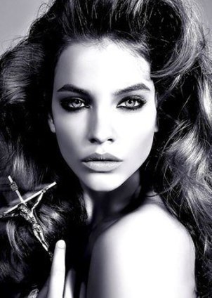 Mindblowing celebrity super-model Barbara Palvin.