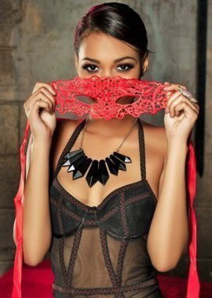 Cybergirl of the Month for February 2016 Noelle M.