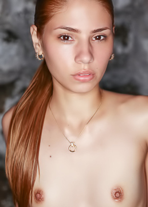 Cute Tanned Teen Mily Mendoza Gets Naked