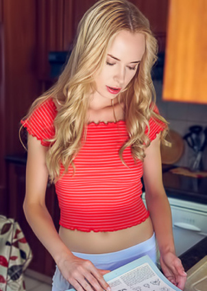 Maria Rubio Shaved Pussy Spread Open