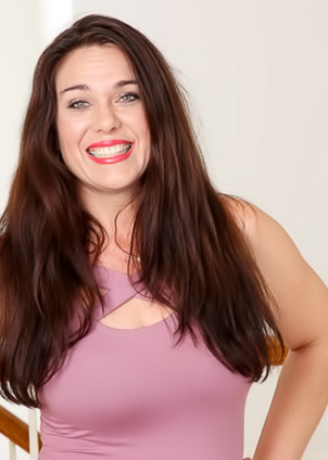 Katrina Sobar Sexy, thick housewife Katrina Sobar toys her pussy