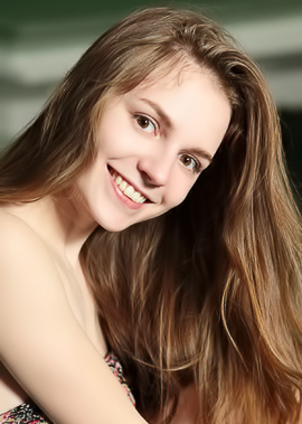 Sofi Shane Stripping Naked To Climb Into The Pool