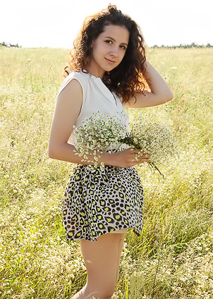 Meltea Maz With Sexy Naughtiest Smile