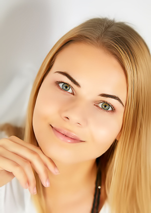 Nordica Expose The Intricate Folds Of Her Shaved Pussy