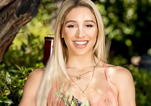 Beautiful Babes Abella Danger And Jill Kassidy