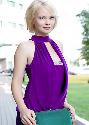 Sweet blondie Feeona showing a bit hairy hot pussy