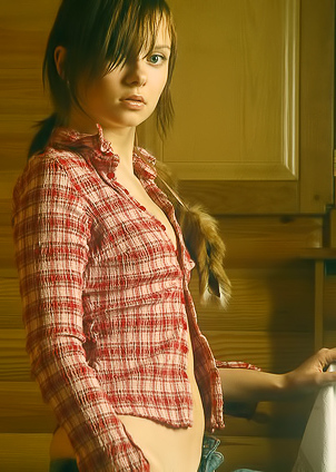 Gentle babe takes off her everyday outfit on camera