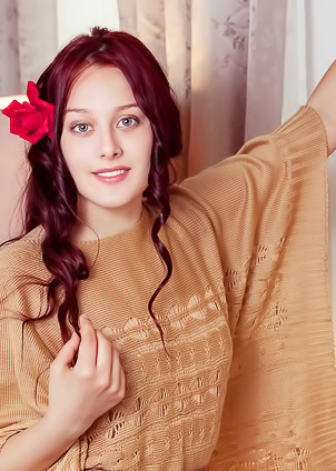 Olivia Honey Squeezes Her Puffy Nipples And Rubs Her Clit