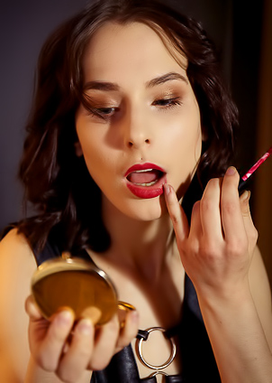 Poppy Close To Cumming For Pleasure