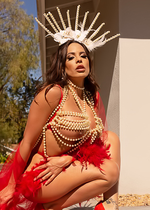 Luna Star Happy To Feel Intense Hard Fucking