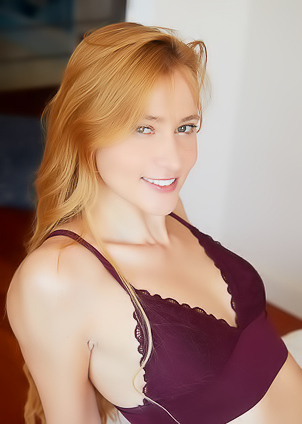 Ivi Rein Expose Her Sexy Small Breasts And Hot Pussy