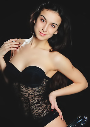 Tina Tin Sexy Nude Girl Spreads Her Legs