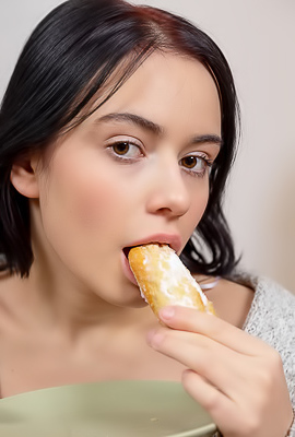 Cute Baiba Easing Her Fingers Into The Succulent Heat