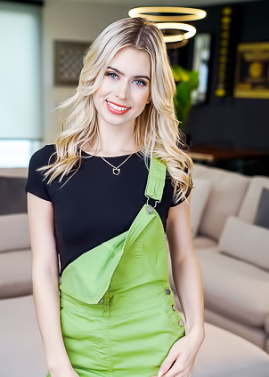 Jill Kassidy In Wedding Dress Shenanigans