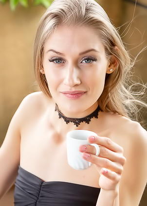 Tiffany Tatum Lifting Her Sexy Black Dress To Reveal Shes Not Wearing Panties