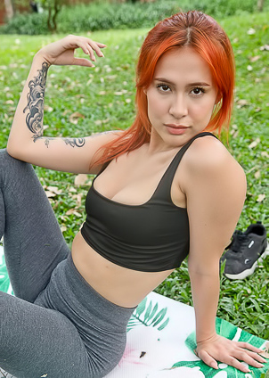 Violet Prydz In Nature Girl