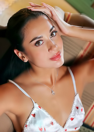 Victoria Mur Raven-haired Stunner Tugs At Her Heart-emblazoned Panties