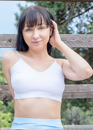 Bernie Smiles Flirtatiously As She Turns Heads With Her Flawless Figure