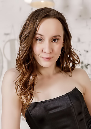 Mari Green Seductive In A Button-through Skirt That Leaves Her Long Legs Exposed