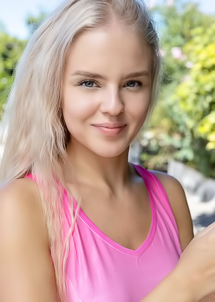 Decima - Elegant Seduction