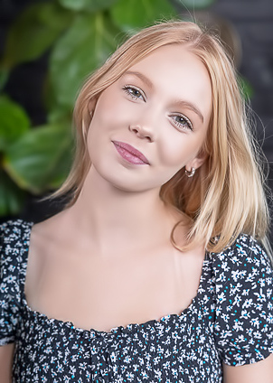 Liby Nicole With Lovely Breasts And Sexy Booty