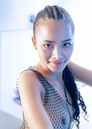 Liloo Spreading Her Pink Holes