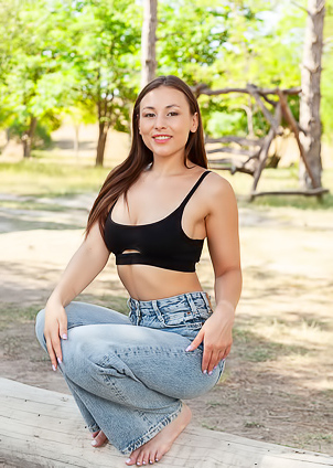 Sumiko Invites The Sun To Kiss Her Sexy Booty