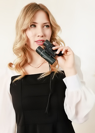 Melania - Russian Spy Stakeout - Big Boobs Nude