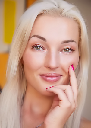 Lovita Fate Offers An Irresistible Rear View