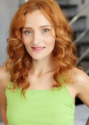 Lucianna Lucci Taking With Her Plump Twat And Her Lovely Slim Body