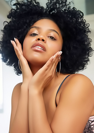 Selva Lapiedra Her Curvy Bubble Butt Gets The Appreciation It Deserves