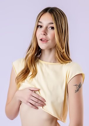 Pretty Babe Della Cate Getting Doubled