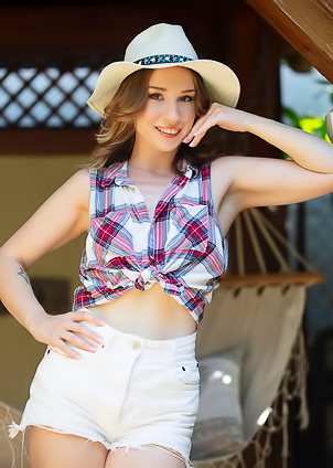 Alice Klay Striptease On Hammock Outdoor Alice Masturbating To Orgasm